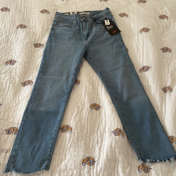 Levi’s 724 high rise straight crop - Picture 2 of 8